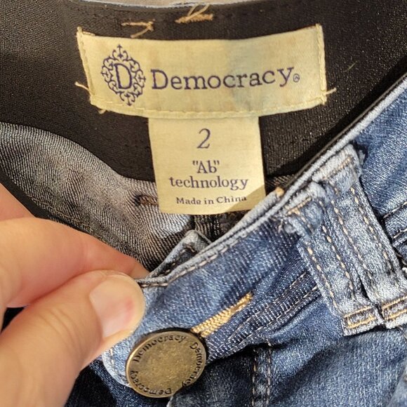 Democracy AB Technology Jeans Womens Stretch Tapered Skinny Leg Med Wash Sz 2 - Picture 5 of 9